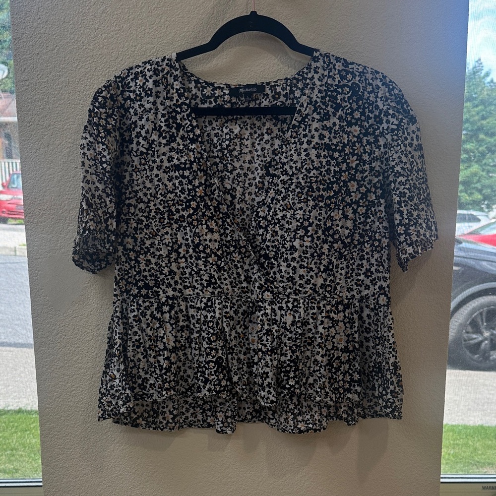 Madewell Black Floral Faux Wrap Peplum Short Sleeve Blouse Size Large
